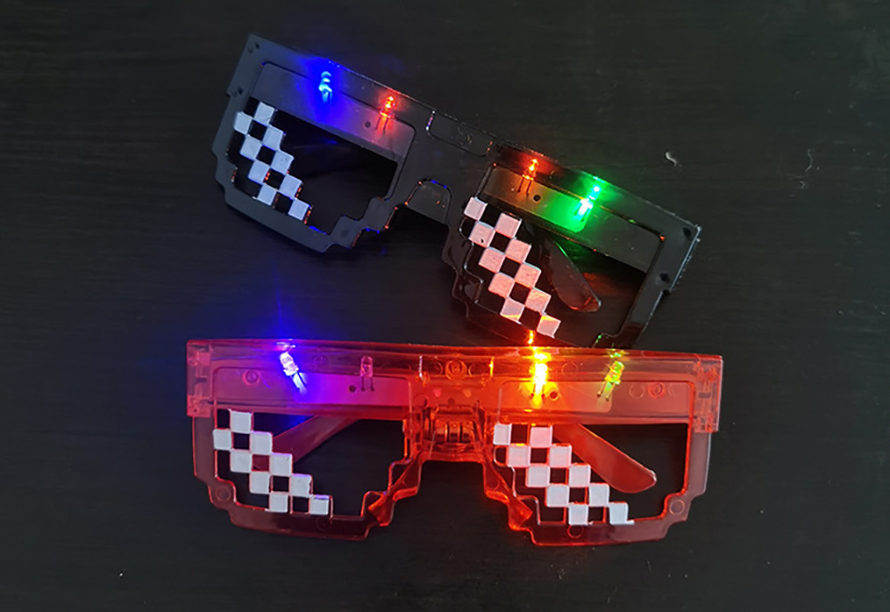 10/20/30 LED Mosaic Glasses Li - Wedding Supply In Bulk recension och pris