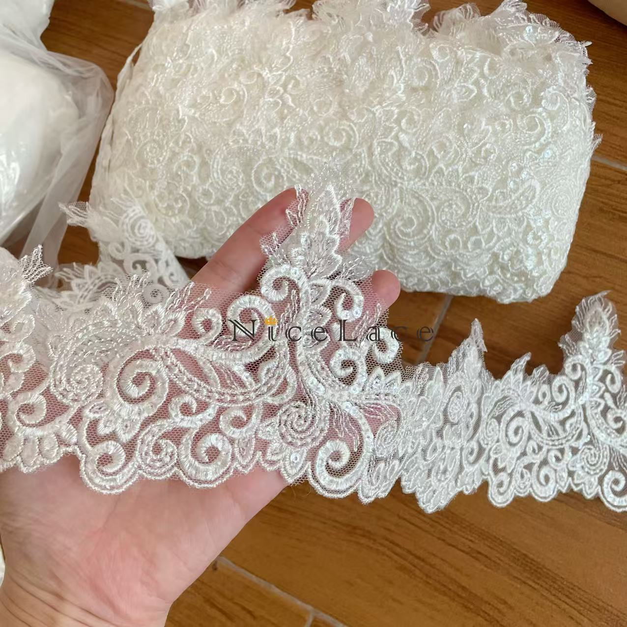 1 yard ivory Embroidery Lace E - Wedding Water Supply recension och pris