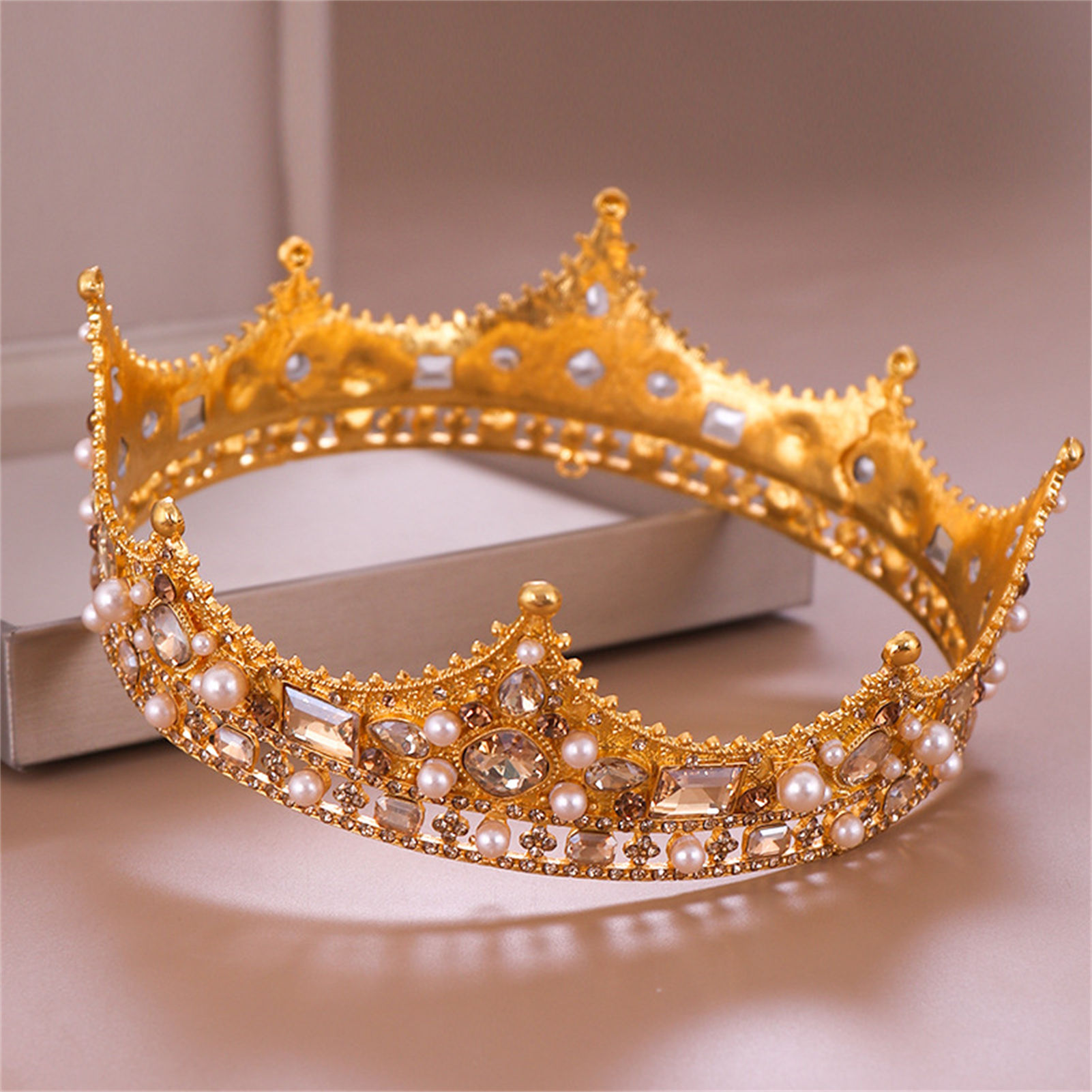 Bridal Crown Rhinestone Tiara  - Wedding Party Supply recension och pris
